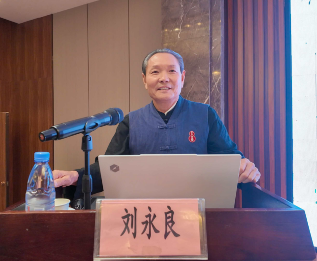 微信图片_2025-11-21_104429_918.png 微信图片_2025-11-21_104429_918.png